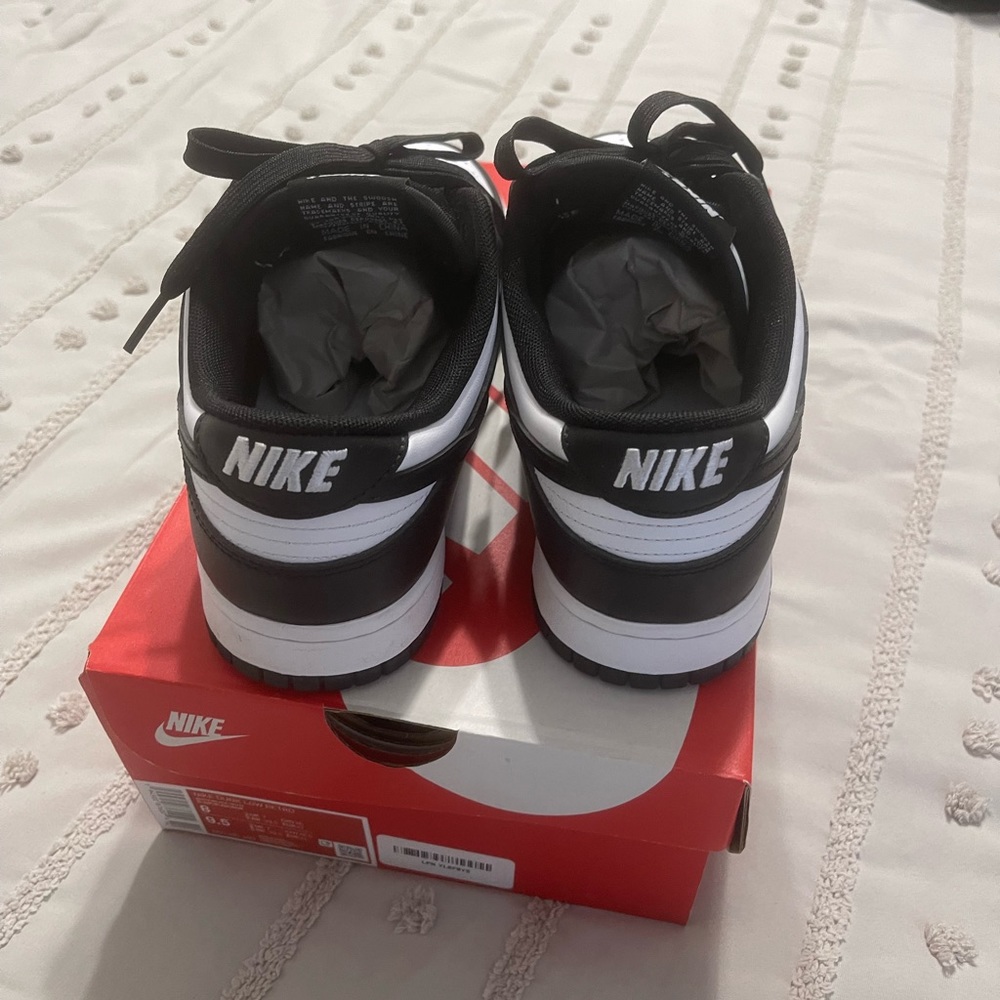 Nike dunk low panda - Picture 3 of 7